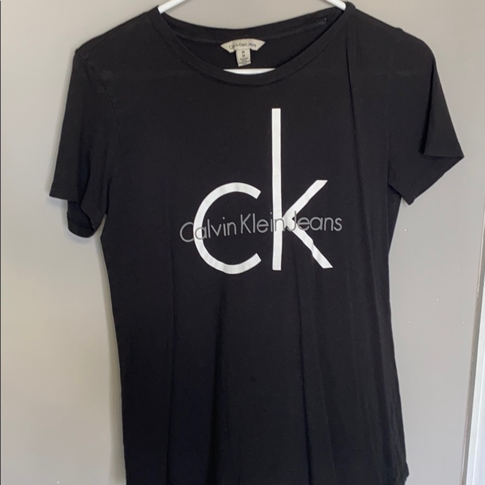 Calvin Klein tshirt